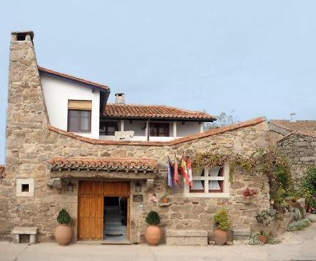 Posada Real La Mula De Los Arribes Villardiegua de la Ribera Bagian luar foto