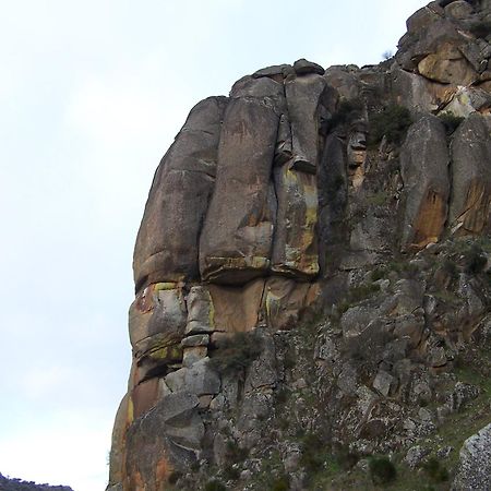 Posada Real La Mula De Los Arribes Villardiegua de la Ribera Bagian luar foto